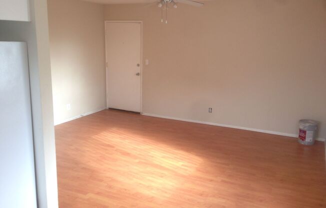 2 beds, 1 bath, $2,250, Unit 1