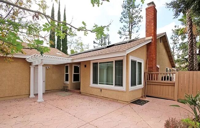 Cute 4 Bedroom House Located in the Heart of Rancho Bernardo!