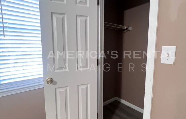 2 beds, 2 baths, $1,400