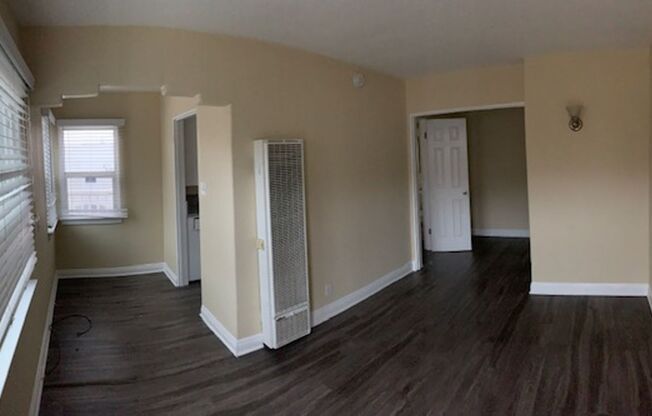 Studio, 1 bath, 375 sqft, $2,200, Unit E