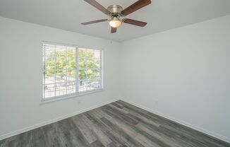 2 beds, 1 bath, 725 sqft, $1,294, Unit 3407A