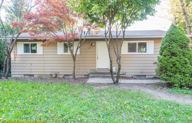 Charming 4-Bedroom Home with Dual Decks and Spacious Living Areas!