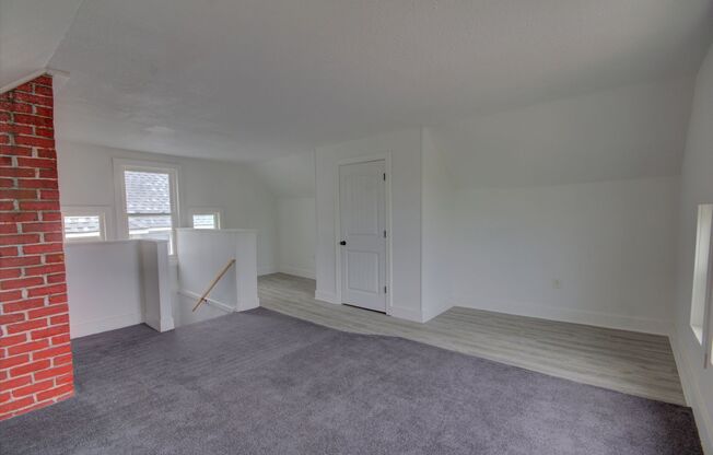 2 beds, 1 bath, $1,375