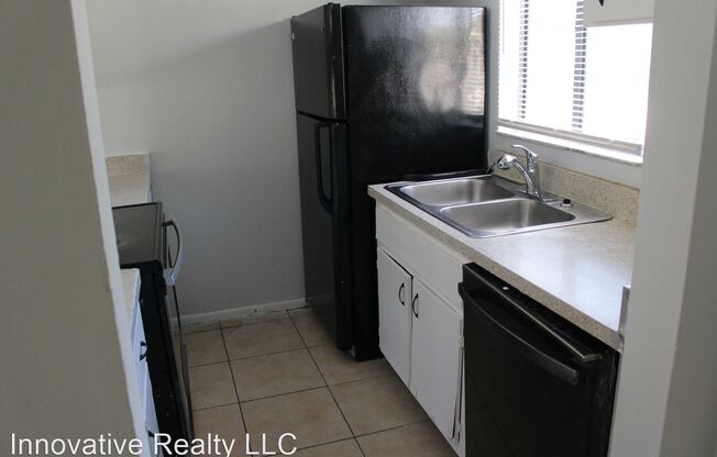 5867 Curry Ford Rd. #9