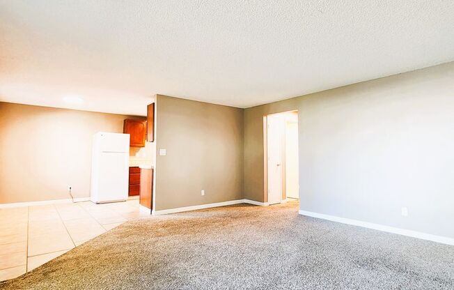 2 beds, 1 bath, 830 sqft, $1,315, Unit N-141