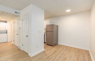 1 bed, 1 bath, 805 sqft, $1,100