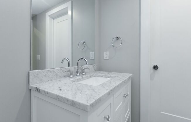 1 bed, 1 bath, 750 sqft, $1,400, Unit 205