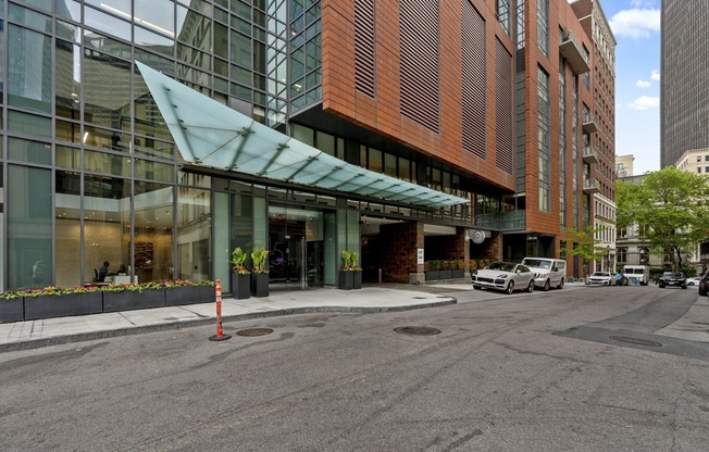 2 beds, 2 baths, 1,611 sqft, $7,000, Unit 3N