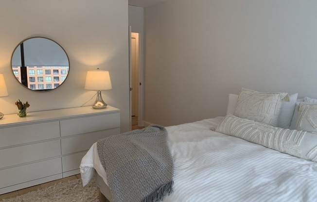 1 bed, 1 bath, 750 sqft, $3,400, Unit 10A