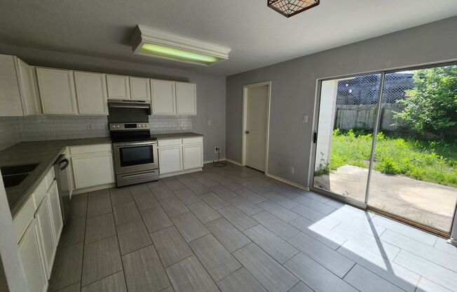 3 beds, 2 baths, $1,745