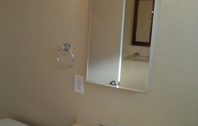 NEWLY REMODELED, 2BEDROOM 1 BATH- NORWALK-PERFECT LOCATION!!!! HURRY IN