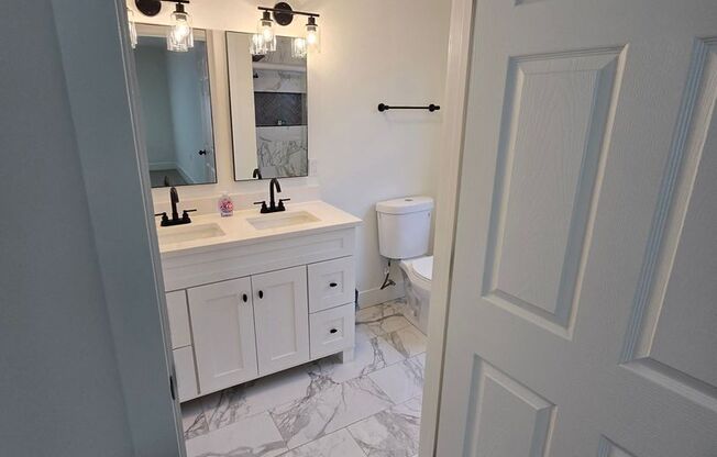 4 BEDROOM SINGLE FAMILY HOME