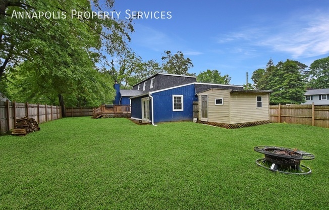813 OAK GRV CIR
