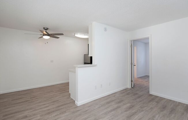 1 bed, 1 bath, $1,895, Unit 52