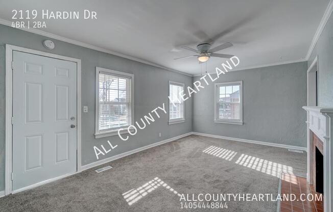 2119 HARDIN DR