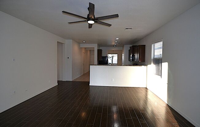 MOVE-IN-READY San Tan Heights Beauty