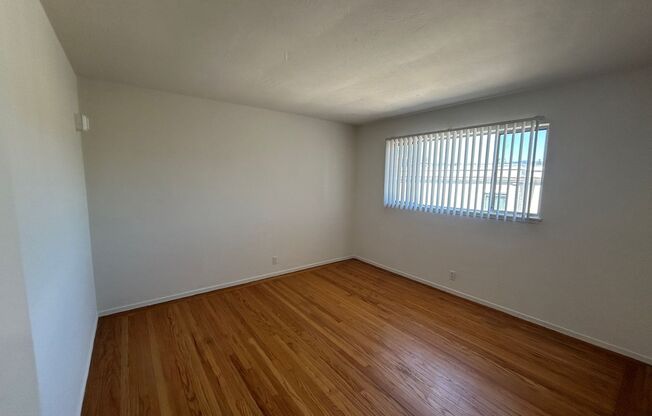 1 bed, 1 bath, $1,550, Unit 12