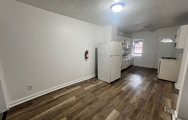 66 W END AVE