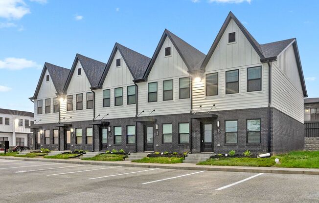 Hickory Grove Blvd - 111