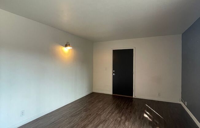 2 Bed/2 Bath *1 Month Free Rent* Move in Special!