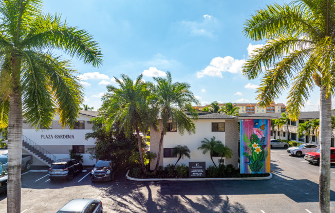 1310 W 29 ST
