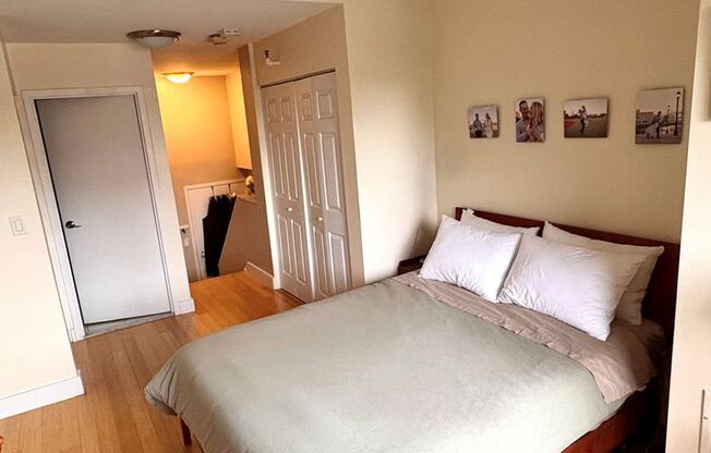 Charlestown Navy Yard - Garage Parking - Pool - Gym - Central heat / AC