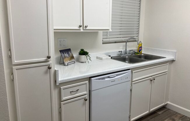 Valley View Apartments