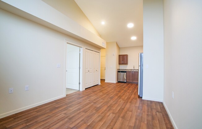 1 bed, 1 bath, 580 sqft, $1,495, Unit 428