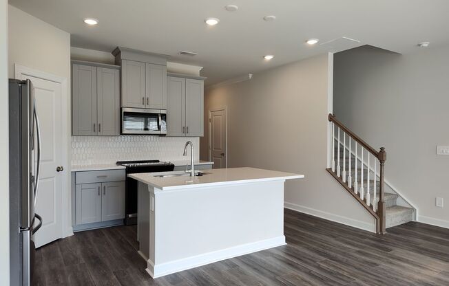 Beautiful New Build Townhome located in Childers Park!