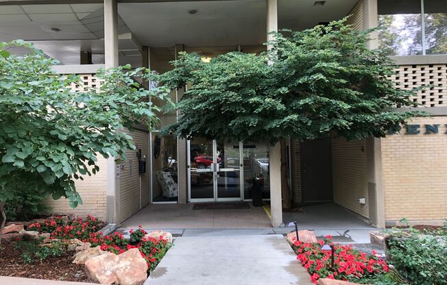 Penn VII Apartments