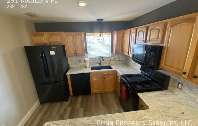 2 beds, 2 baths, 1,100 sqft, $2,200