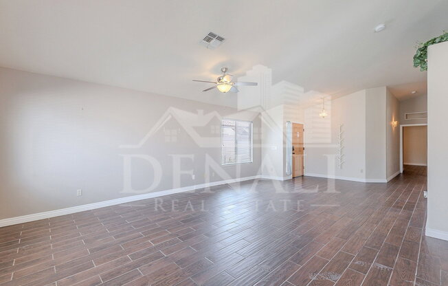 3 beds, 2 baths, 1,609 sqft, $2,195