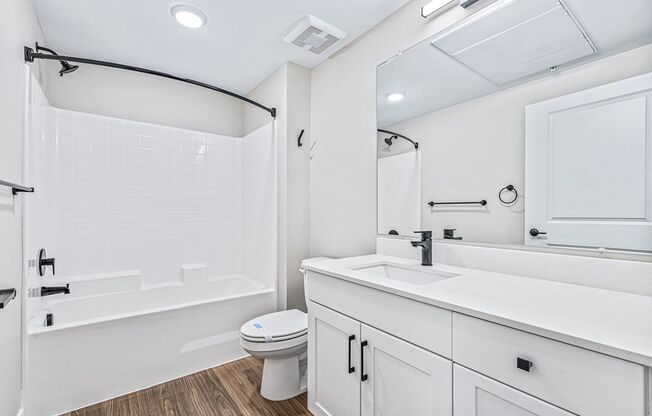 Studio, 1 bath, 542 sqft, $1,465, Unit 3-203