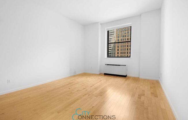 Studio, 1 bath, 512 sqft, $3,200, Unit 17-L