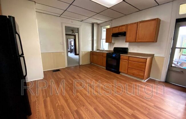 1506 SUPERIOR AVE