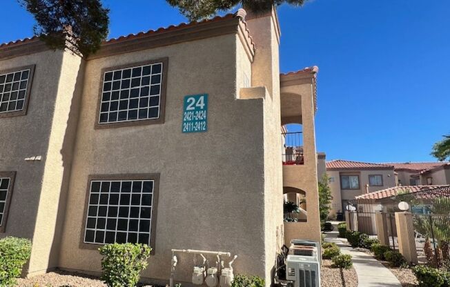 2 beds, 2 baths, $1,600, Unit # 2412