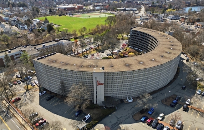 1 bed, 1 bath, 613 sqft, $2,250, Unit 621