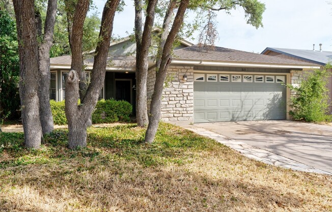 605 RUSSET VLY DR