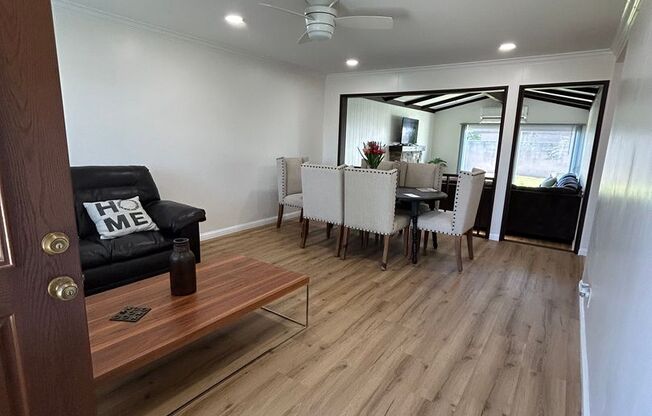 Beautiful 3 Bedroom 2 Bath !!