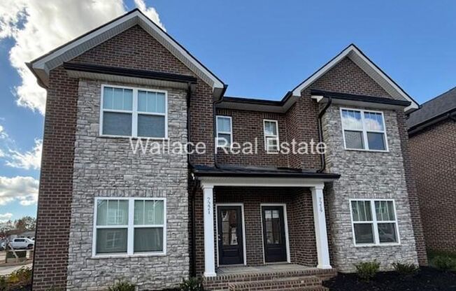 BRAND NEW 3 BEDROOM TOWNHOUSE IN WINCHESTER COMMOMS IN WEST KNOXVILLE!!