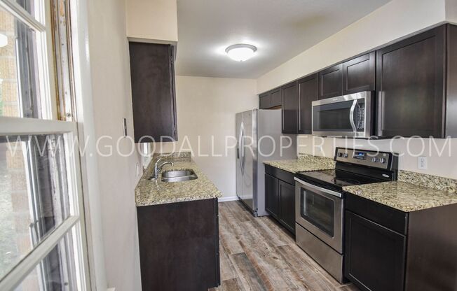 3 beds, 1 bath, $1,625