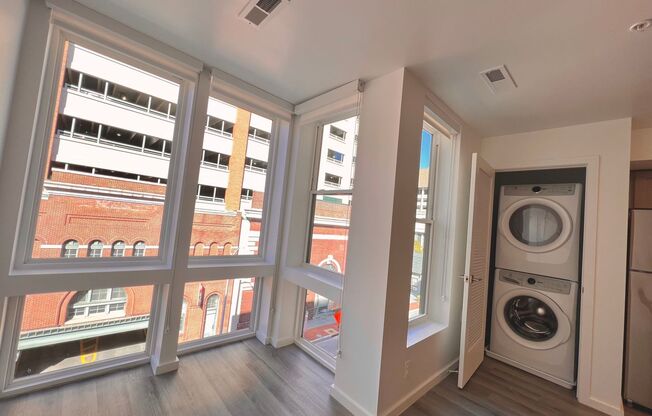 1 bed, 1 bath, 504 sqft, $1,665, Unit 412