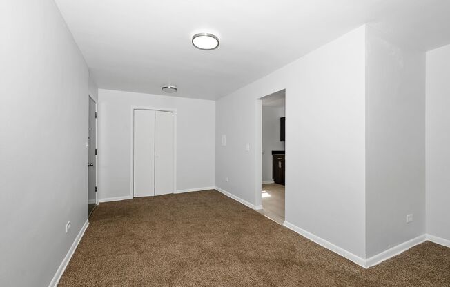 7700 South Shore