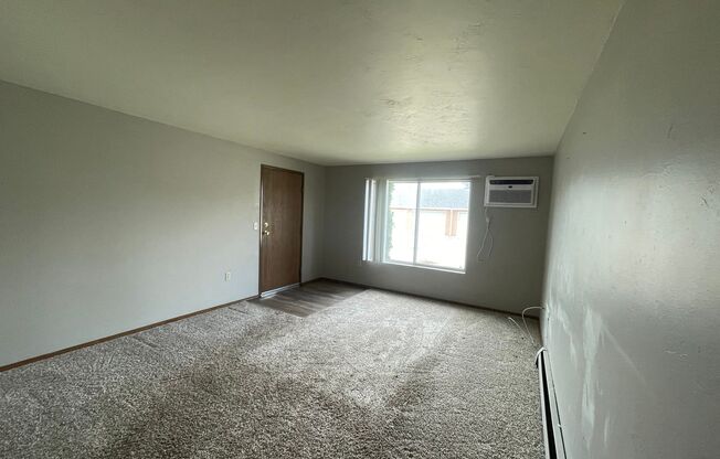 2677 Humboldt Rd