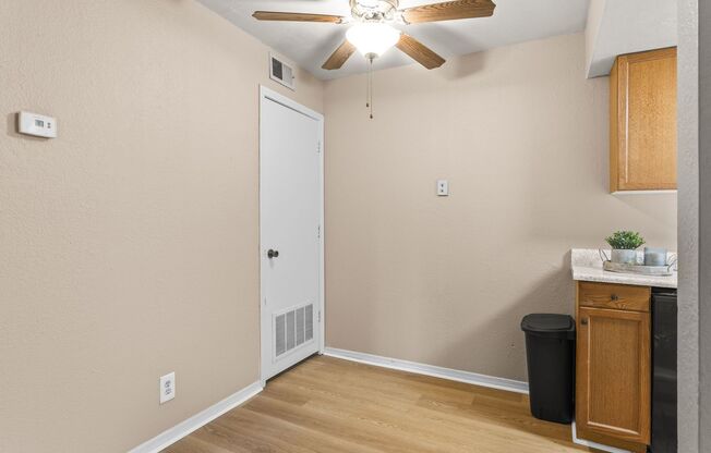 1 bed, 1 bath, 600 sqft, $799, Unit Apt 719