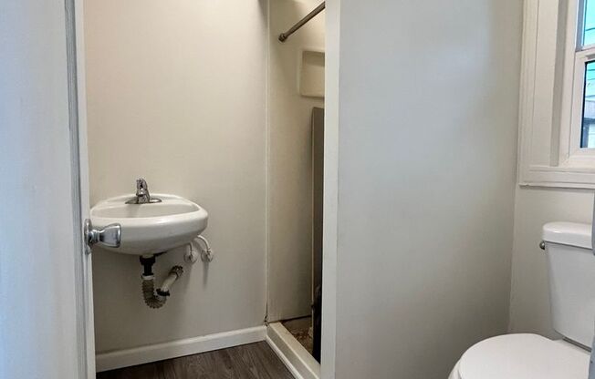 Studio, 1 bath, $1,450, Unit 5