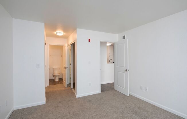 2 beds, 2 baths, 965 sqft, $2,995, Unit 217