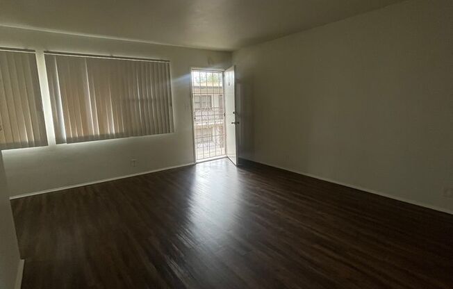 1 bed, 1 bath, $1,650, Unit 8