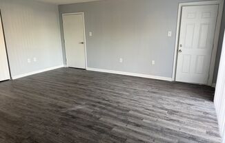 1 bed, 1 bath, 613 sqft, $850, Unit F4