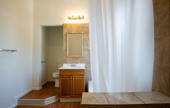2 beds, 1 bath, $1,345, Unit 214
